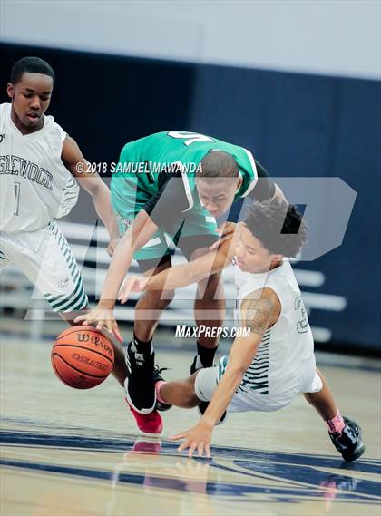 Thumbnail 1 in  Dorsey vs Inglewood (Sierra Canyon Invitational) photogallery.