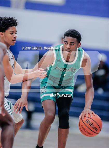 Thumbnail 2 in  Dorsey vs Inglewood (Sierra Canyon Invitational) photogallery.