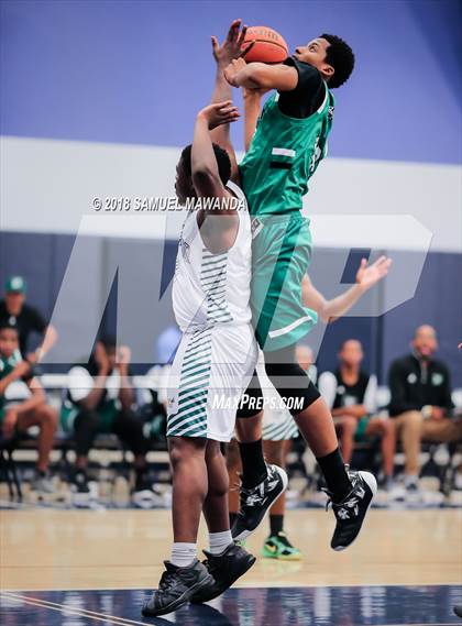 Thumbnail 1 in  Dorsey vs Inglewood (Sierra Canyon Invitational) photogallery.