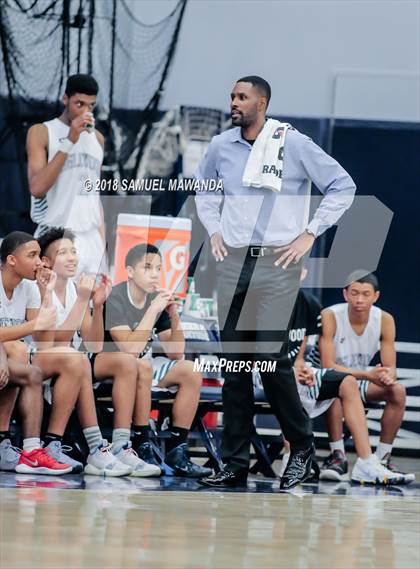 Thumbnail 2 in  Dorsey vs Inglewood (Sierra Canyon Invitational) photogallery.
