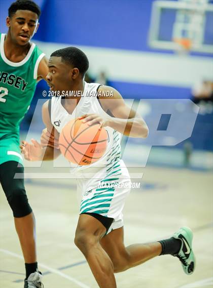 Thumbnail 3 in  Dorsey vs Inglewood (Sierra Canyon Invitational) photogallery.