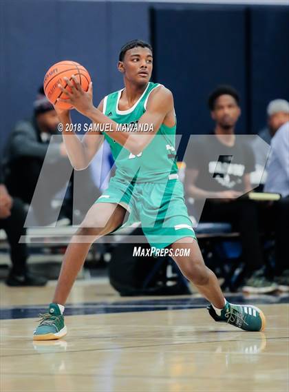 Thumbnail 2 in  Dorsey vs Inglewood (Sierra Canyon Invitational) photogallery.