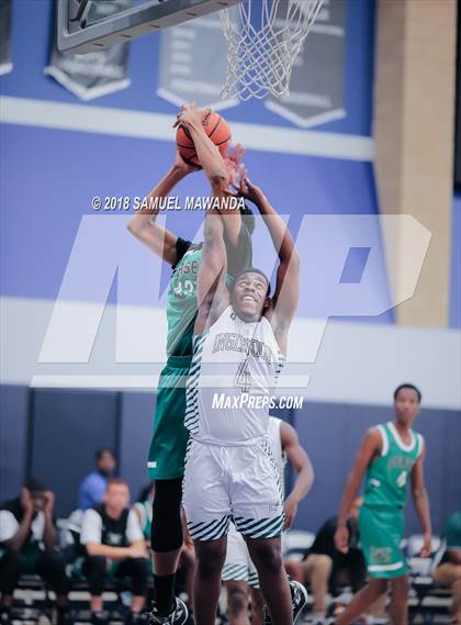 Thumbnail 1 in  Dorsey vs Inglewood (Sierra Canyon Invitational) photogallery.