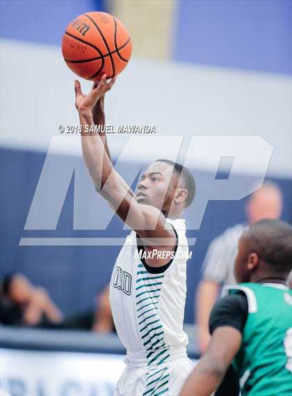 Thumbnail 3 in  Dorsey vs Inglewood (Sierra Canyon Invitational) photogallery.
