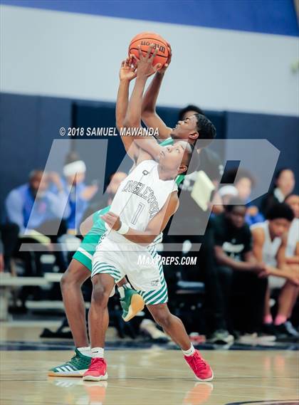 Thumbnail 2 in  Dorsey vs Inglewood (Sierra Canyon Invitational) photogallery.