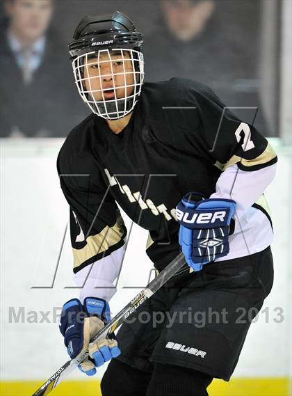 Thumbnail 2 in Monroe-Woodbury vs. Clarkstown (Tiger Tournament) photogallery.