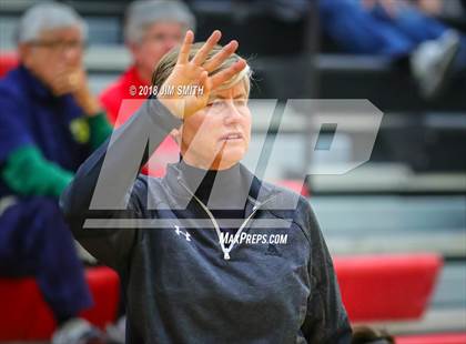 Thumbnail 1 in Onate vs. Albuquerque Academy (Albuquerque Academy Joe Armijo Basketball Classic) photogallery.