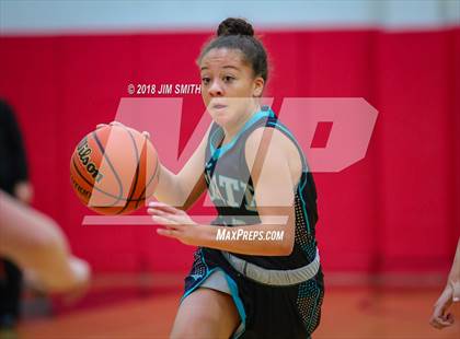 Thumbnail 1 in Onate vs. Albuquerque Academy (Albuquerque Academy Joe Armijo Basketball Classic) photogallery.