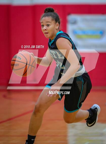 Thumbnail 2 in Onate vs. Albuquerque Academy (Albuquerque Academy Joe Armijo Basketball Classic) photogallery.