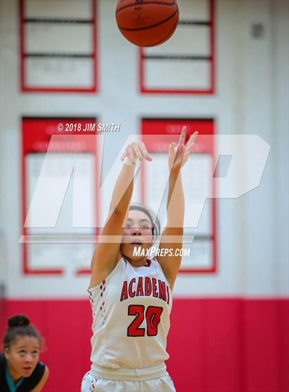 Thumbnail 2 in Onate vs. Albuquerque Academy (Albuquerque Academy Joe Armijo Basketball Classic) photogallery.