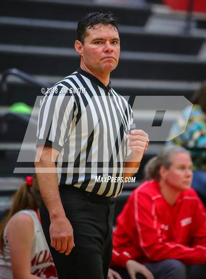 Thumbnail 2 in Onate vs. Albuquerque Academy (Albuquerque Academy Joe Armijo Basketball Classic) photogallery.