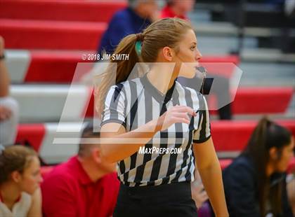 Thumbnail 2 in Onate vs. Albuquerque Academy (Albuquerque Academy Joe Armijo Basketball Classic) photogallery.
