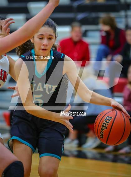 Thumbnail 3 in Onate vs. Albuquerque Academy (Albuquerque Academy Joe Armijo Basketball Classic) photogallery.