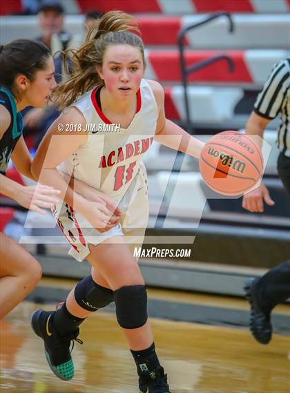 Thumbnail 3 in Onate vs. Albuquerque Academy (Albuquerque Academy Joe Armijo Basketball Classic) photogallery.