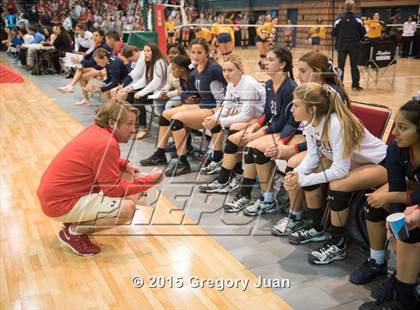 Thumbnail 1 in Teurlings Catholic vs. Ursuline Academy (LHSAA Division III Semifinal) photogallery.