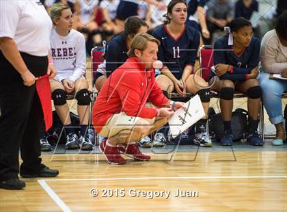 Thumbnail 2 in Teurlings Catholic vs. Ursuline Academy (LHSAA Division III Semifinal) photogallery.