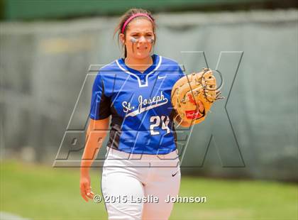 Thumbnail 2 in St. Joseph vs Lutheran South Academy (TAPPS Division 4A Area Playoff) photogallery.