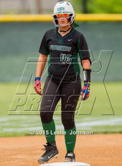 Thumbnail 2 in St. Joseph vs Lutheran South Academy (TAPPS Division 4A Area Playoff) photogallery.