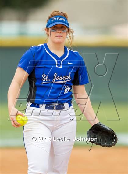 Thumbnail 3 in St. Joseph vs Lutheran South Academy (TAPPS Division 4A Area Playoff) photogallery.