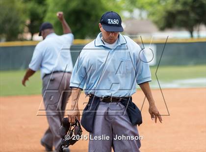 Thumbnail 2 in St. Joseph vs Lutheran South Academy (TAPPS Division 4A Area Playoff) photogallery.