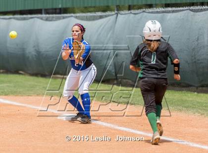 Thumbnail 1 in St. Joseph vs Lutheran South Academy (TAPPS Division 4A Area Playoff) photogallery.