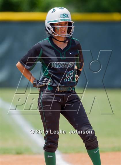 Thumbnail 1 in St. Joseph vs Lutheran South Academy (TAPPS Division 4A Area Playoff) photogallery.