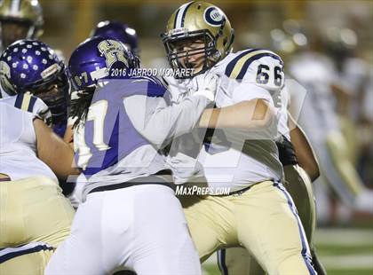 Thumbnail 2 in Covington @ Hahnville (LHSAA 5A 1st Round) photogallery.
