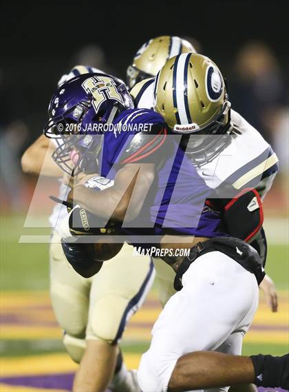 Thumbnail 2 in Covington @ Hahnville (LHSAA 5A 1st Round) photogallery.