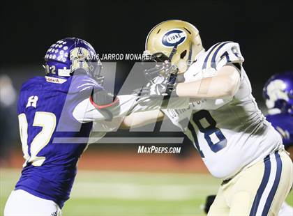 Thumbnail 3 in Covington @ Hahnville (LHSAA 5A 1st Round) photogallery.