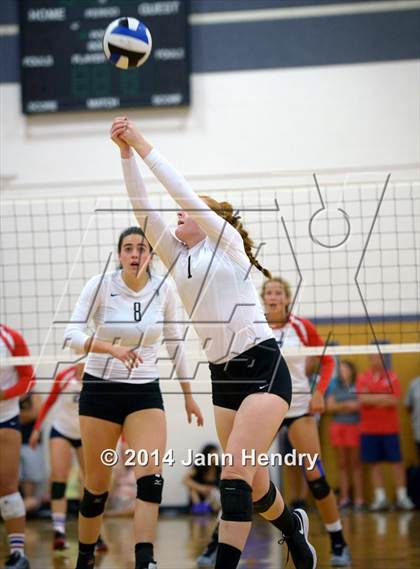 Thumbnail 3 in Redondo Union vs. Archbishop Mitty (Durango Fall Classic) photogallery.