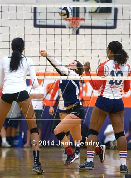 Thumbnail 1 in Redondo Union vs. Archbishop Mitty (Durango Fall Classic) photogallery.