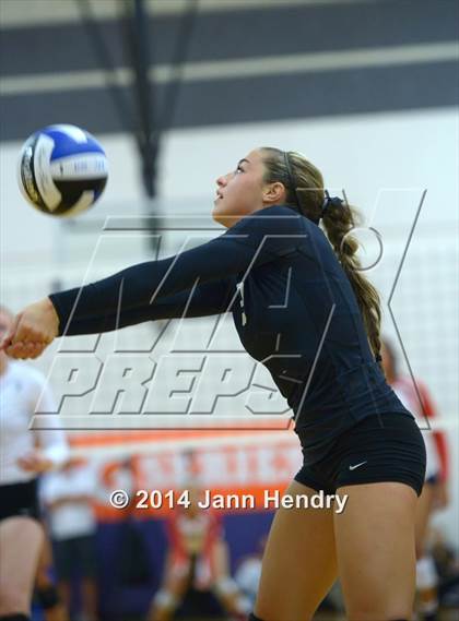 Thumbnail 1 in Redondo Union vs. Archbishop Mitty (Durango Fall Classic) photogallery.