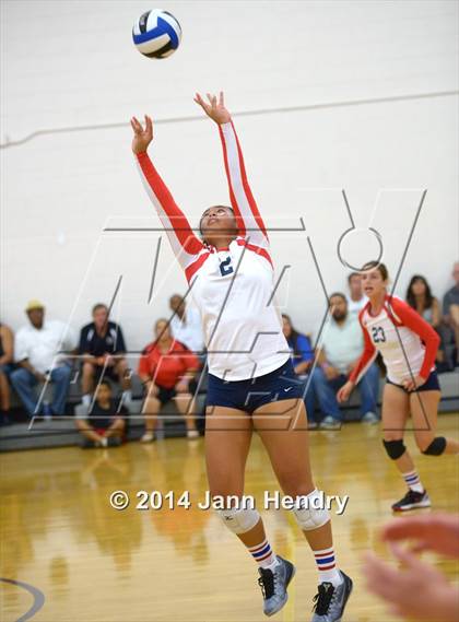 Thumbnail 2 in Redondo Union vs. Archbishop Mitty (Durango Fall Classic) photogallery.