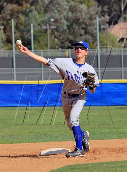 Thumbnail 1 in Dana Hills @ Santa Margarita photogallery.