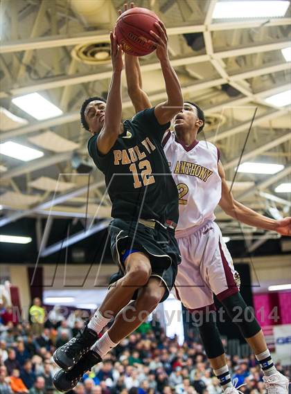 Thumbnail 2 in Paul VI vs. St. Anthony (Spalding Hoophall Classic) photogallery.
