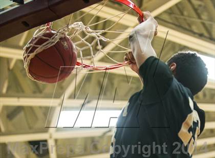 Thumbnail 2 in Paul VI vs. St. Anthony (Spalding Hoophall Classic) photogallery.