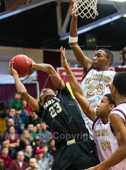Thumbnail 1 in Paul VI vs. St. Anthony (Spalding Hoophall Classic) photogallery.