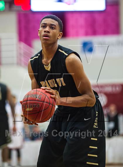 Thumbnail 1 in Paul VI vs. St. Anthony (Spalding Hoophall Classic) photogallery.