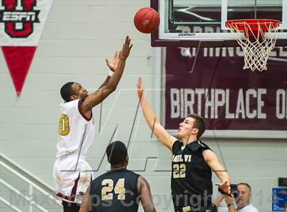 Thumbnail 2 in Paul VI vs. St. Anthony (Spalding Hoophall Classic) photogallery.