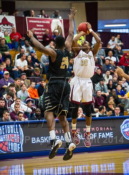 Thumbnail 2 in Paul VI vs. St. Anthony (Spalding Hoophall Classic) photogallery.