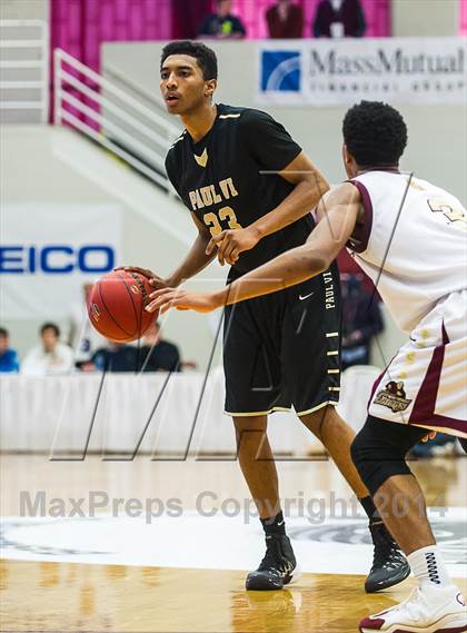 Thumbnail 2 in Paul VI vs. St. Anthony (Spalding Hoophall Classic) photogallery.