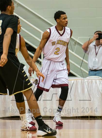 Thumbnail 2 in Paul VI vs. St. Anthony (Spalding Hoophall Classic) photogallery.