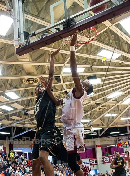 Thumbnail 2 in Paul VI vs. St. Anthony (Spalding Hoophall Classic) photogallery.