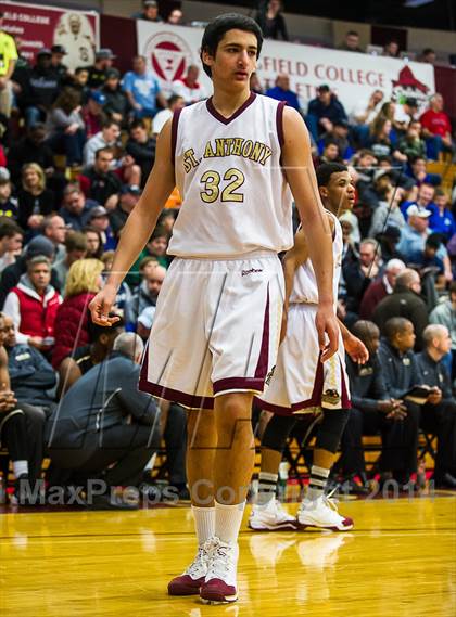 Thumbnail 2 in Paul VI vs. St. Anthony (Spalding Hoophall Classic) photogallery.