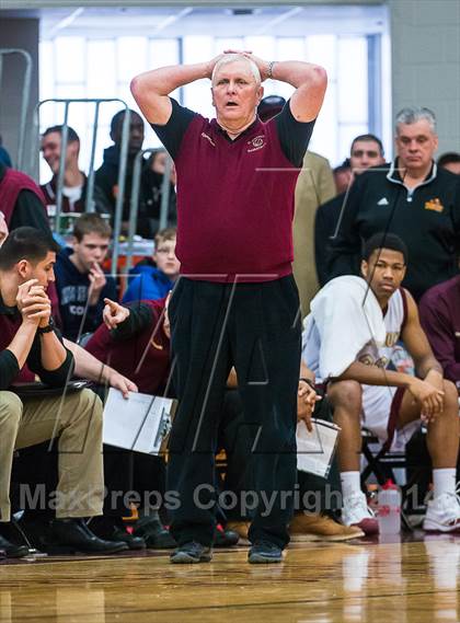 Thumbnail 3 in Paul VI vs. St. Anthony (Spalding Hoophall Classic) photogallery.