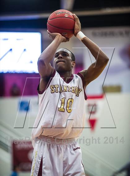 Thumbnail 3 in Paul VI vs. St. Anthony (Spalding Hoophall Classic) photogallery.