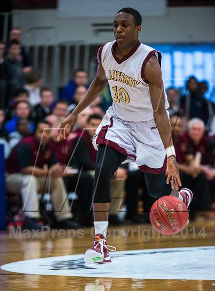 Thumbnail 3 in Paul VI vs. St. Anthony (Spalding Hoophall Classic) photogallery.