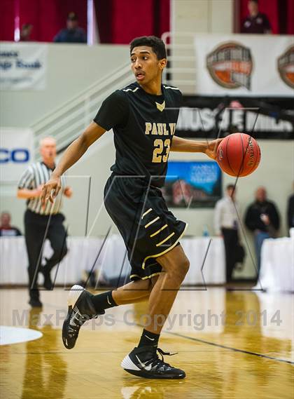 Thumbnail 1 in Paul VI vs. St. Anthony (Spalding Hoophall Classic) photogallery.