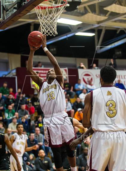 Thumbnail 3 in Paul VI vs. St. Anthony (Spalding Hoophall Classic) photogallery.