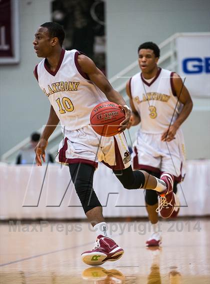 Thumbnail 3 in Paul VI vs. St. Anthony (Spalding Hoophall Classic) photogallery.